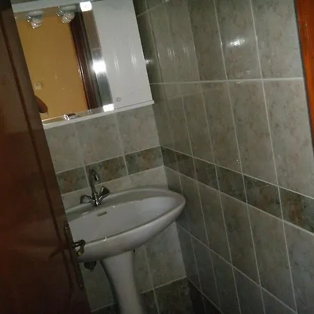 Jovanna 2* Afrato
