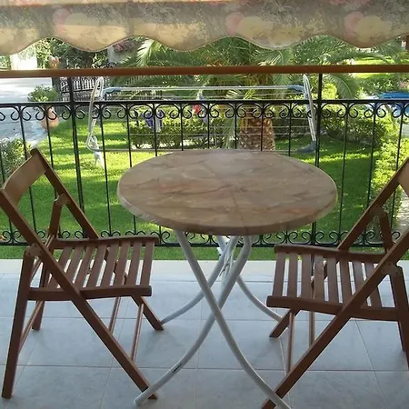 Jovanna Hotel Afrato